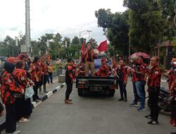 Peduli Cianjur, DPD KNPI dan MPC PP Kota Sukabumi Kirim Langsung Bantuan Logistik