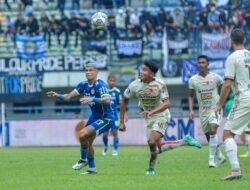 Duel El Clasico Persib Bandung vs Persija Jakarta Dipastikan Digelar Tanpa Penonton