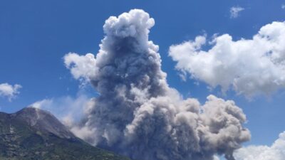 BPPTKG: Erupsi Gunung Merapi, Masyarakat Diimbau untuk Menjauhi Daerah Bahaya
