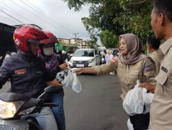 Jumat Berkah, RAI Hergun Berbagi Takjil Kepada Pengguna Jalan dan Masyarakat Sekitar