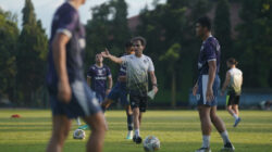 Luis Milla Janjikan Perubahan di Persib Bandung