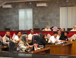 Tukin Dipotong 78 Persen, Forum Komunikasi Guru ASN Bersertifikasi Geruduk Kantor Dewan di Sukabumi