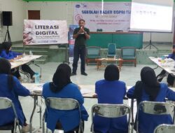 Di Sekolah Kader KOPRI se Jawa Barat Halonesia Digital Network Beri Pemahaman Literasi Digital