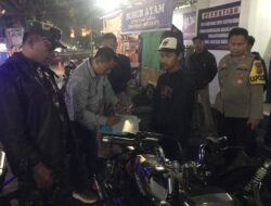 Antisipasi Gangguan Kamtibmas, Petugas Gabungan Amankan 4 Sepeda Motor Tanpa Surat dan 1 Botol Miras