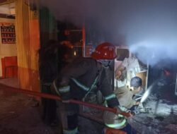 Warung di Sukabumi Hangus Terbakar Gegara Korsleting Listrik, Kerugian Capai Puluhan Juta Rupiah