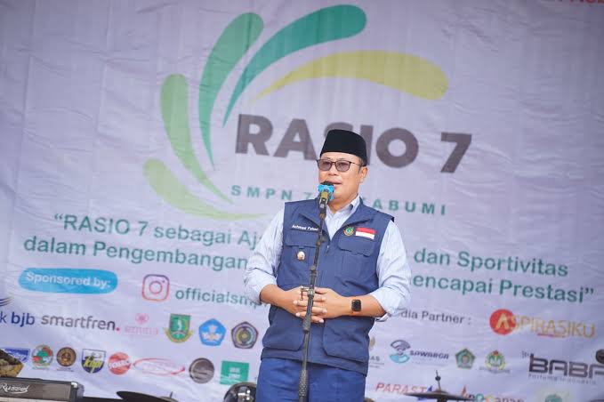 Wali Kota Sukabumi, Achmad Fahmi. Foto: Dok. Diskominfo Kota Sukabumi.