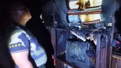Akibat Konslet Listrik TV dan Lemari Milik Warga Gunungpuyuh Habis Terbakar