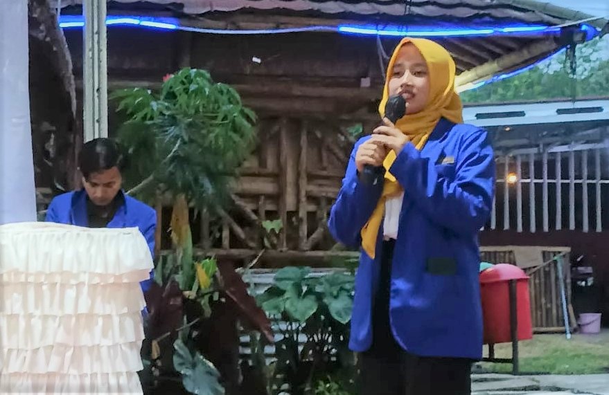 Ketua Korps Pergerakan Mahasiswa Islam Indonesia Putri (Kopri) Institut Madani Nusantara, Amina Ramalia Wiransyah. (Sumber : HALOSMI.COM)