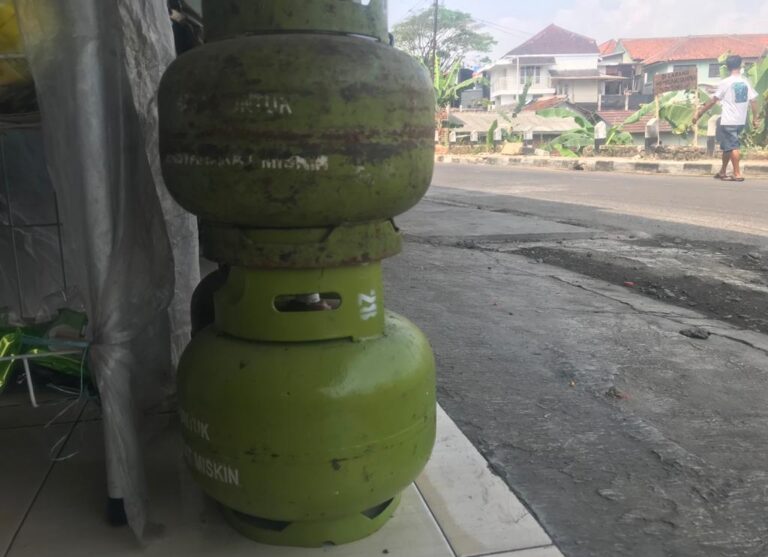 Gas elpiji 3 kg atau gas melon. Foto: Nuria Ariawan/HALOSMI.