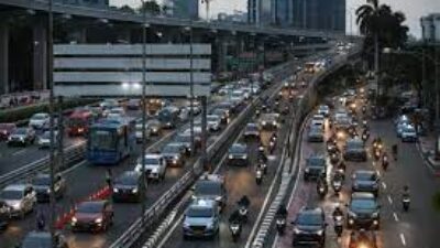 Dilarang Masuk Jakarta, Motor dan Mobil Berumur Lebih dari 3 Tahun Kena Razia Loh!
