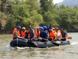 Viral Sampah di Pantai Cibutun, Tim Gabungan Susur Sungai Cimandiri