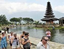 Ini Alasan Turis Tertarik Liburan ke Indonesia
