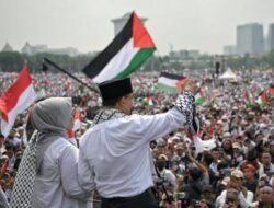 Aksi Bela Palestina di Monas, Capres Ganjar dan Prabowo Tak Hadir