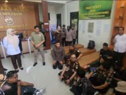 Lintas Aktivis Sukabumi Tuntut Kajari Kota Sukabumi Mundur