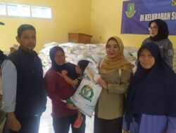 Ribuan KPM di Kecamatan Gunungpuyuh Terima Bantuan Beras