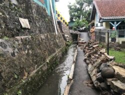 Warga Sebut Pemkot Sukabumi Lamban Tangani Perbaikan TPT Jebol di Sriwedari, Ini Faktanya!