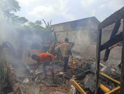 Akibat Tabung Gas Melon Bocor, Satu Unit Rumah Beserta Isinya di Sukabumi Ludes Terbakar
