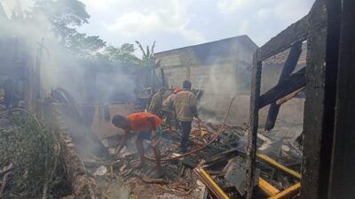 Akibat Tabung Gas Melon Bocor, Satu Unit Rumah Beserta Isinya di Sukabumi Ludes Terbakar