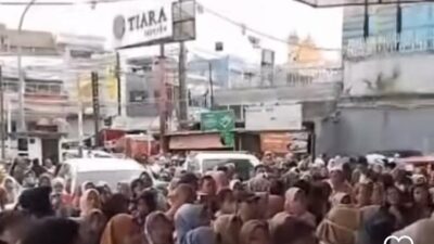 Viral Ratusan Warga Sukabumi Kena Prank Diskon di Toserba Tiara
