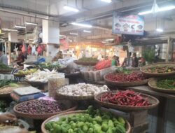 Kembali Turun Harga! Sejumlah Bapokting di Pasar Kota Sukabumi