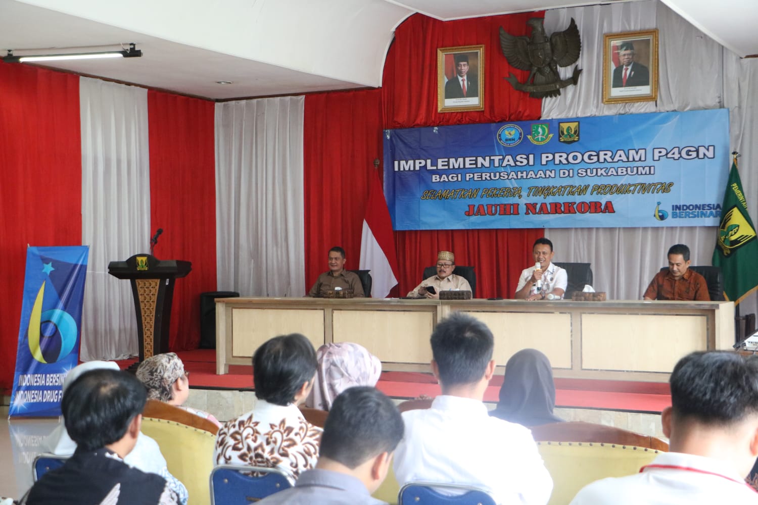 BNNK Sukabumi menggelar Implementasi Program P4GN bagi perusahaan di Aula Pendopo, pada Selasa, 2 April 2024. Foto: Humas BNNK Sukabumi for HALOSMI.
