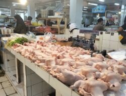 Hari Ini, Harga Daging Ayam di Pasar Kota Sukabumi Alami Kenaikan