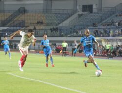Saksikan! Jadwal dan Link Streaming Persib vs Bali United Malam Ini