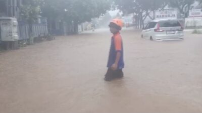 Hujan Deras di Kota Sukabumi Sebabkan Belasan Fasilitas Umum Terdampak, Ini Rinciannya!