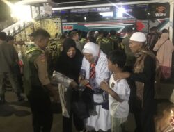 Pj Wali Kota Kusmana Sambut Kepulangan 362 Jamaah Haji di Balai Kota Sukabumi