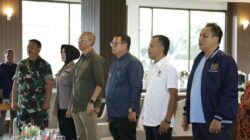 Pj Wali Kota Sukabumi, Kusmana Hartadji, menghadiri Konferensi PWI Kota Sukabumi yang berlangsung di salah satu hotel di Jalan Selabintana, Kecamatan Cikole, pada Jumat, 5 Juli 2024. Foto: Istimewa.